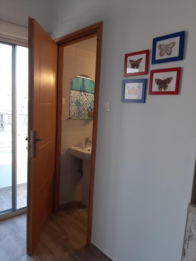 Central Mark Loft Volos Eksteriør billede