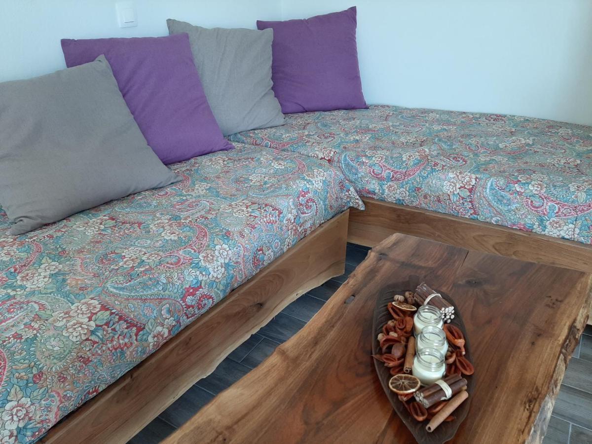 Central Mark Loft Volos Eksteriør billede